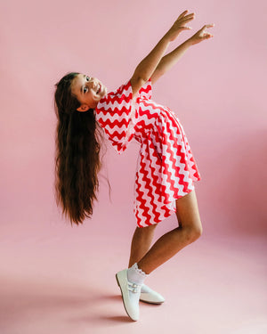 Wavy SS Holiday Dress