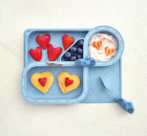 Racetrack Dinnerware Set (Powder Blue)