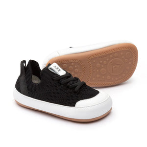 Easy (Black Knit/White)