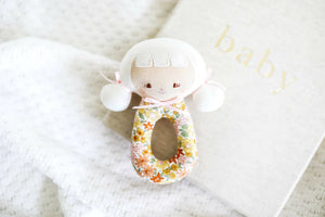 Audrey Grab Rattle (Sweet Marigold)
