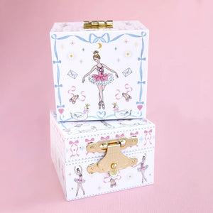 Pink Fantasia Ring (Ballerina Box)