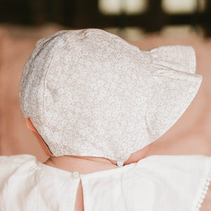 Searcher Reversible Ruffle Bonnet (Willow/Blanc)