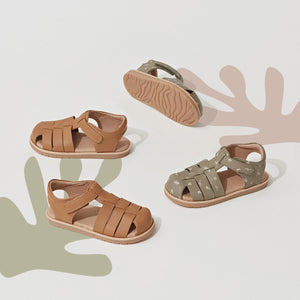 Rocco Sandals (Tan)