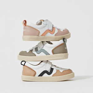 XO Trainer (White/Black)