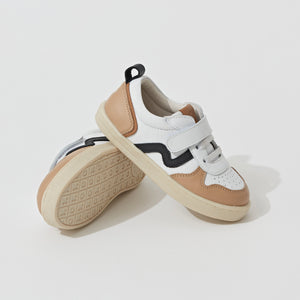 XO Trainer (White/Black)