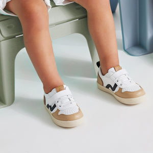 XO Trainer (White/Black)