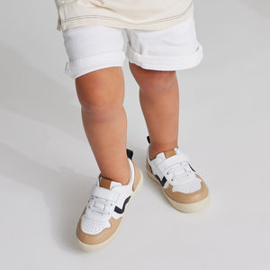 XO Trainer (White/Black)