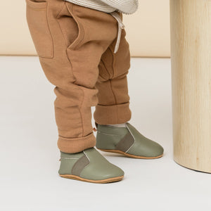 Baby Slip On (Khaki)