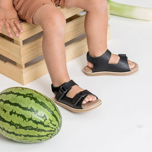 Wilder Sandals (Black)