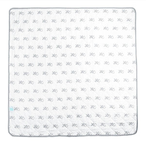 Kiss Hug Waterproof Playmat