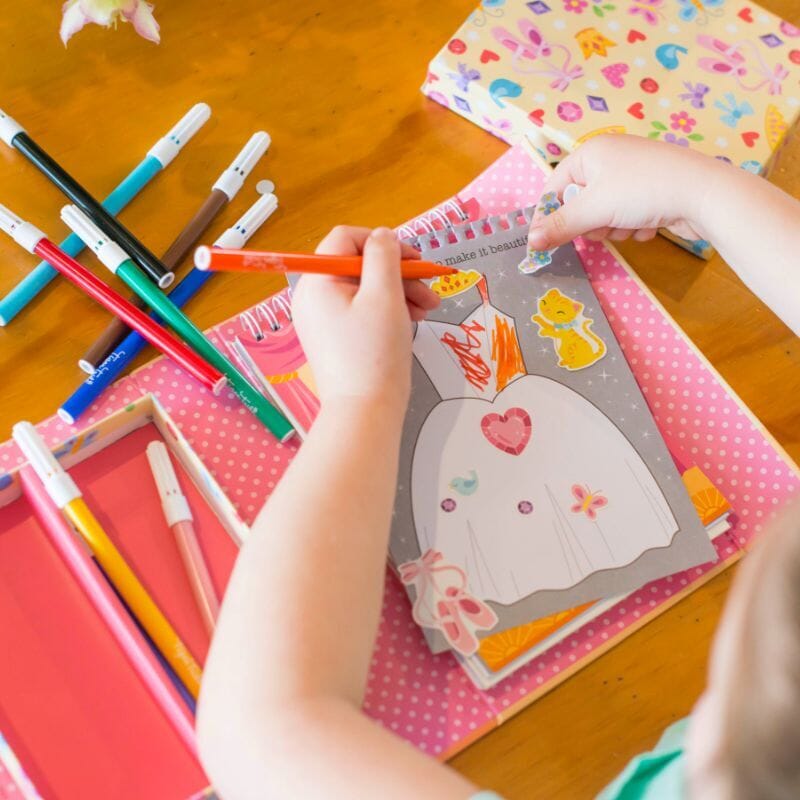 Colouring Set (Ballet)