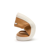 Boat (Hay/White)