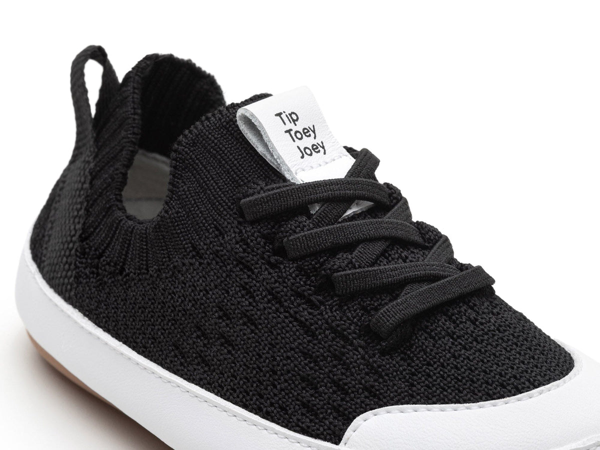 Easy (Black Knit/White)