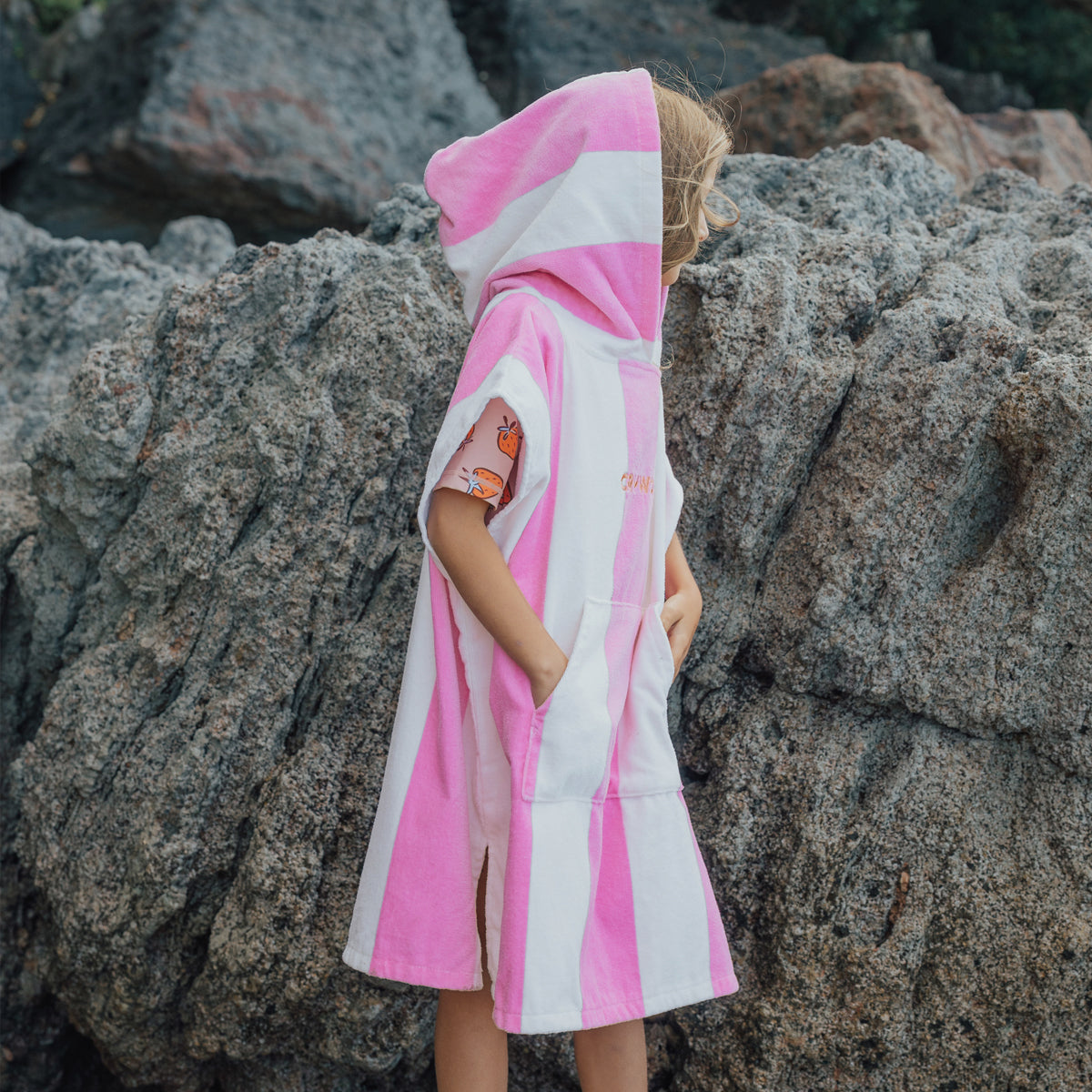 Hooded Towel (Candy Stripe)
