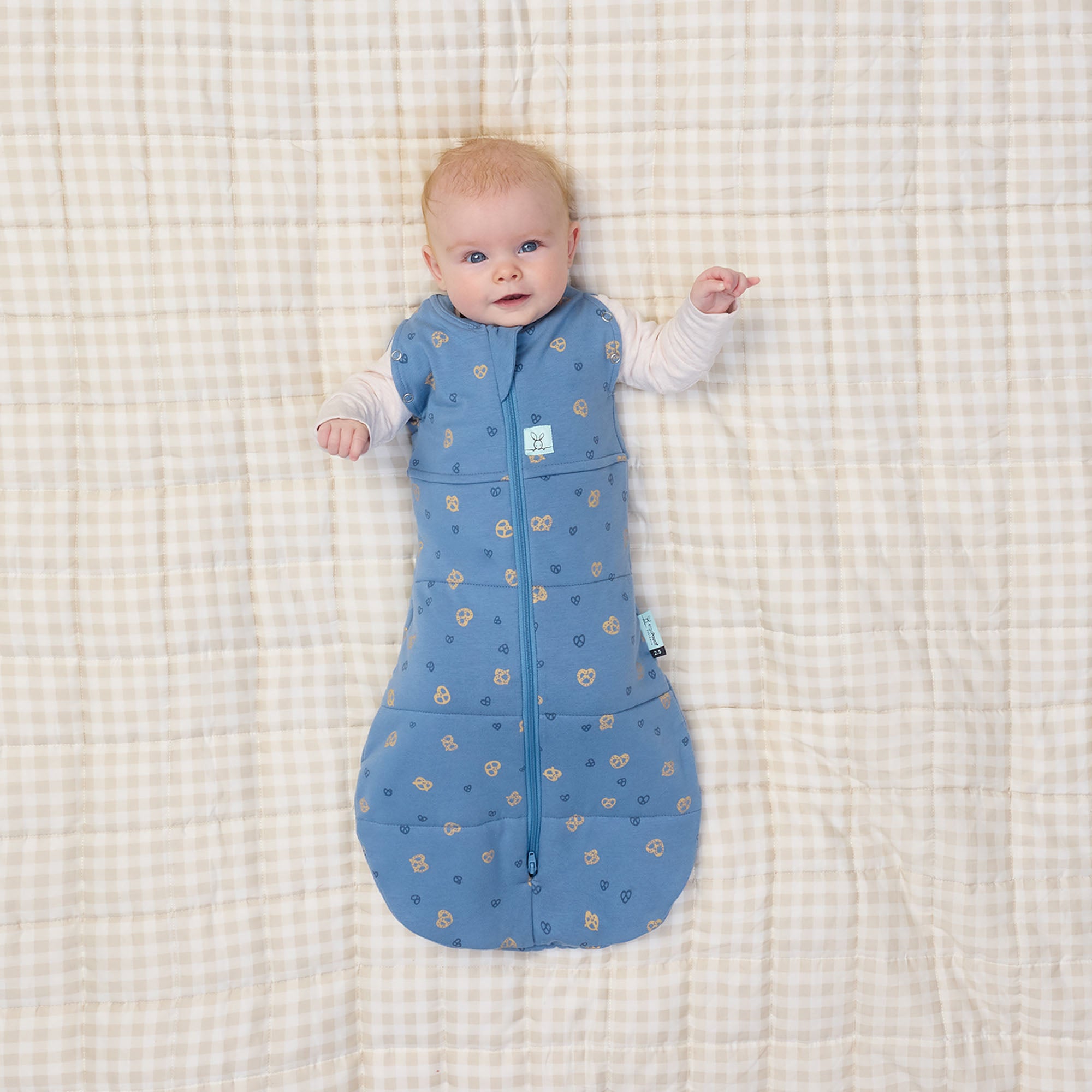 Cocoon Swaddle Bag 3.5 Tog (Petite Pretzel)