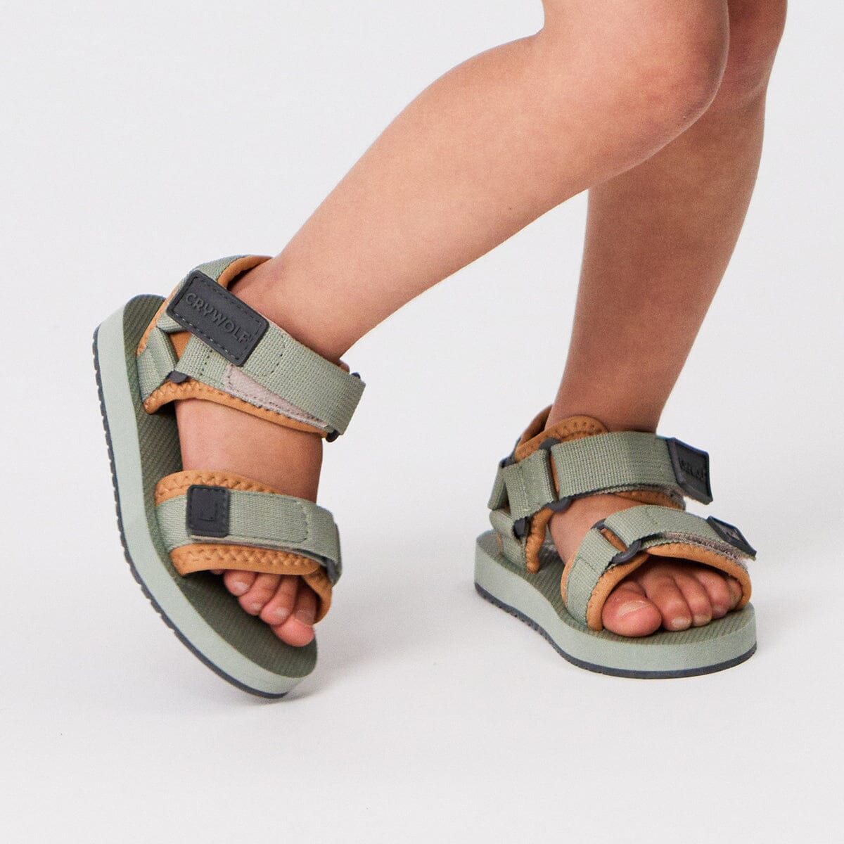 BEACH SANDAL (Sage)