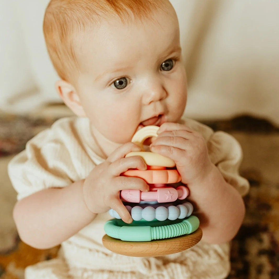 Wobble Stacker - Pastel