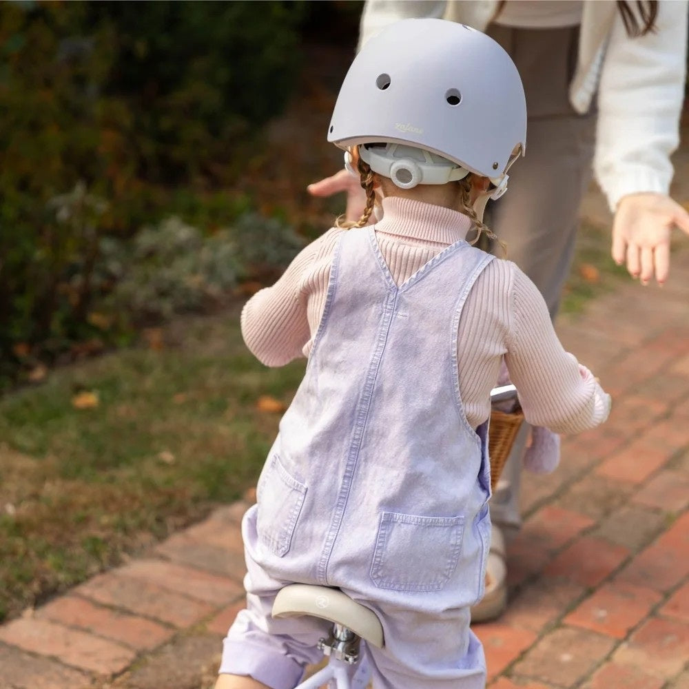 Lyla Helmet