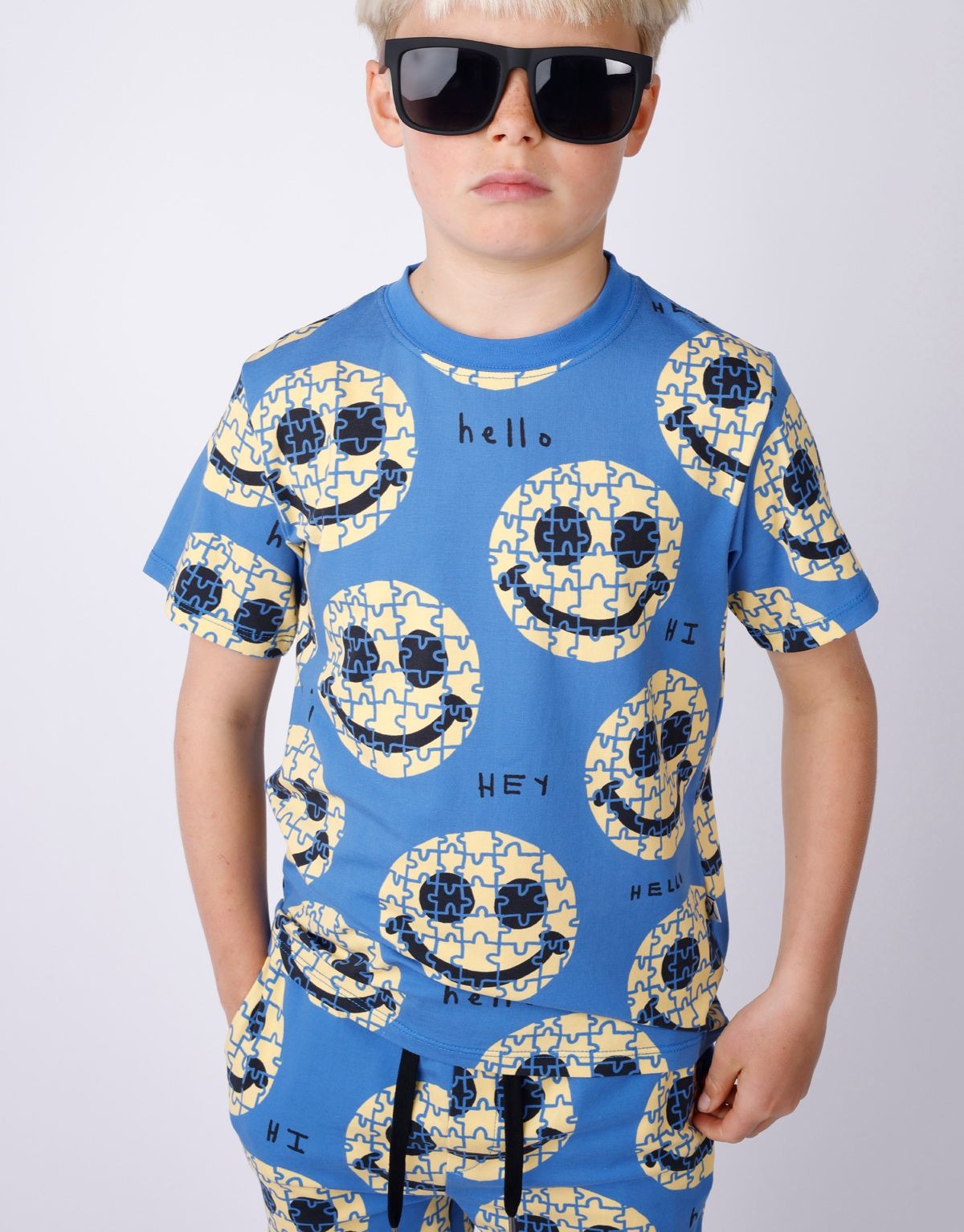 Minti Puzzle Face Tee