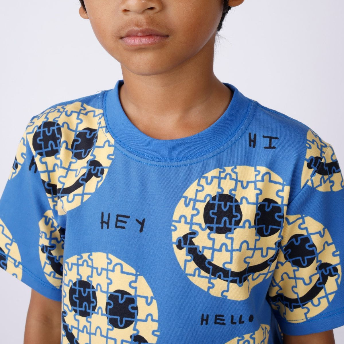 Minti Puzzle Face Tee