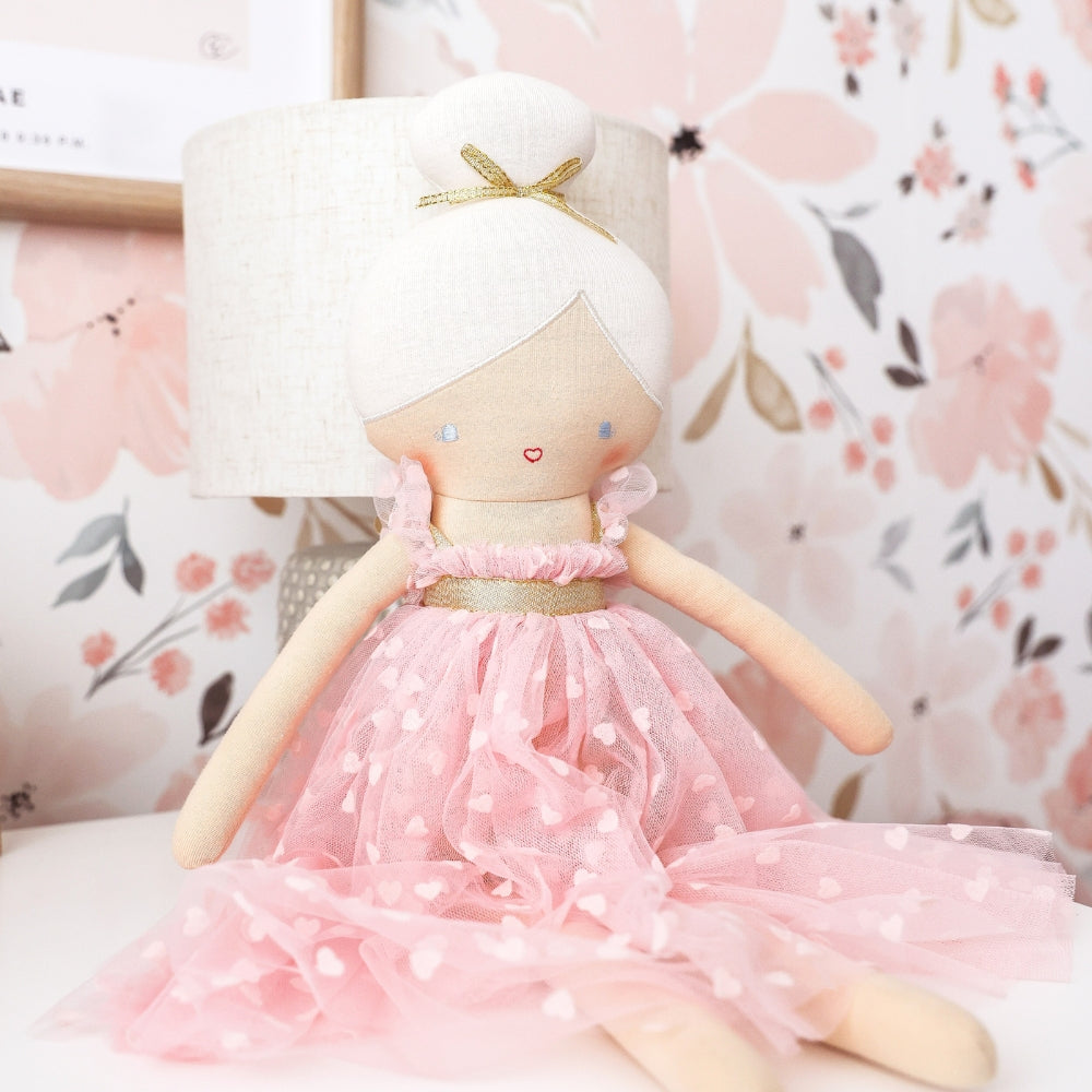 Lottie Doll (Pale Pink)