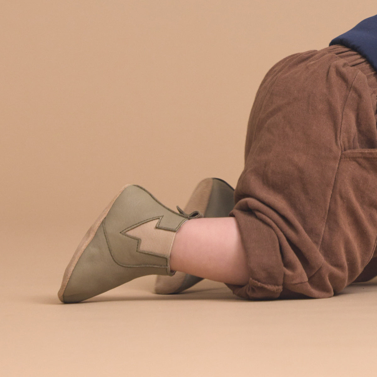 Baby Electric (Olive)