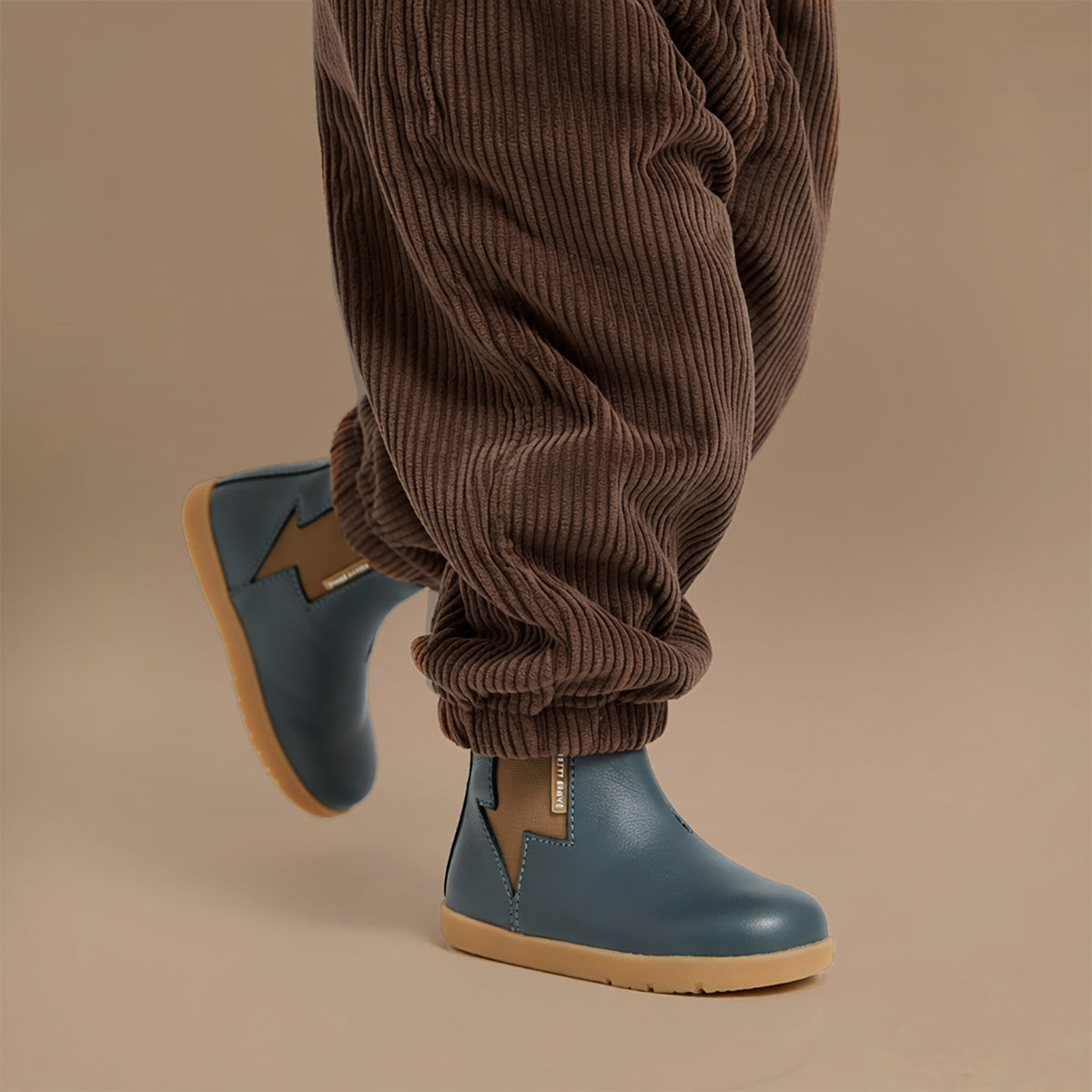 Bolt (Indigo)