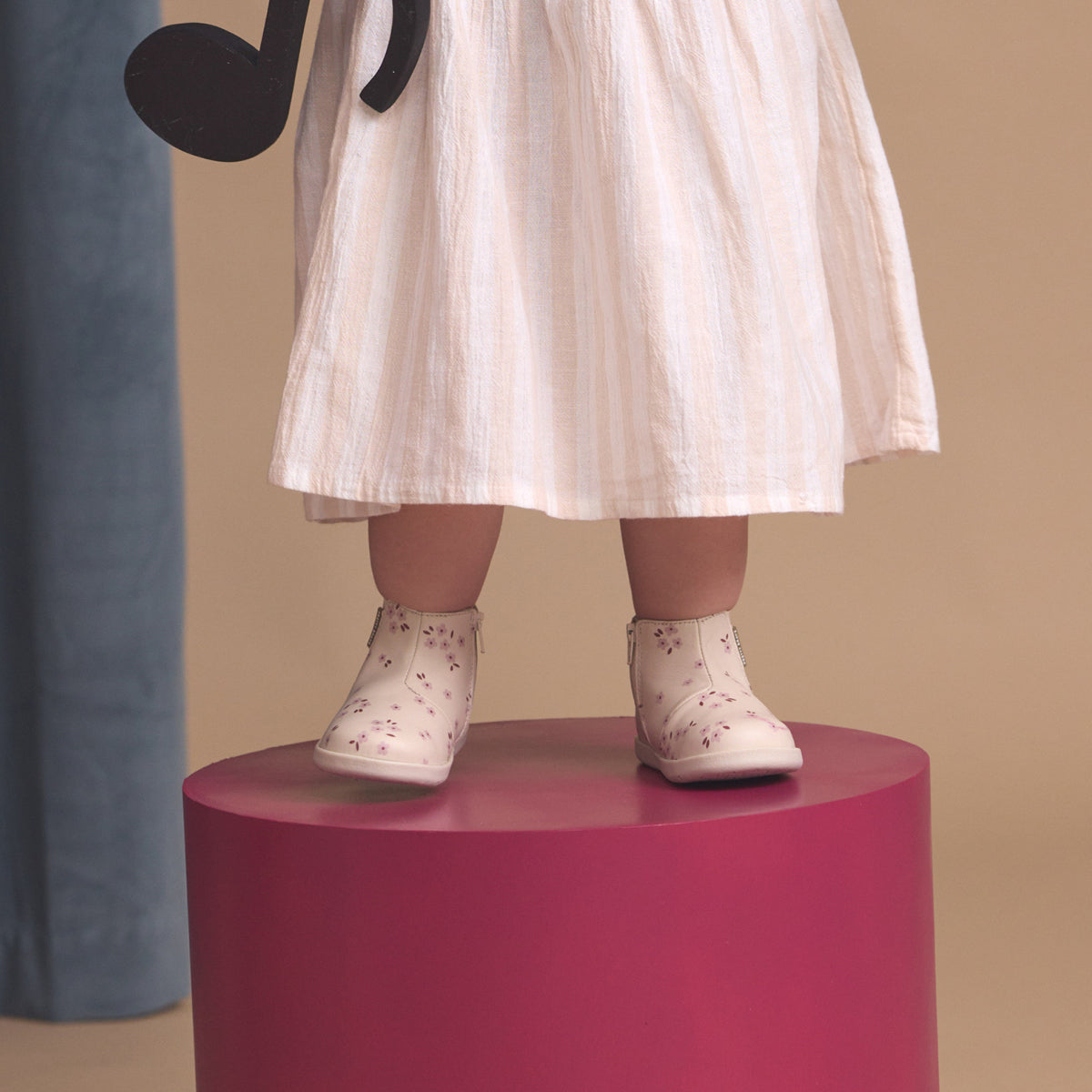 Charlie (Winter Bloom)