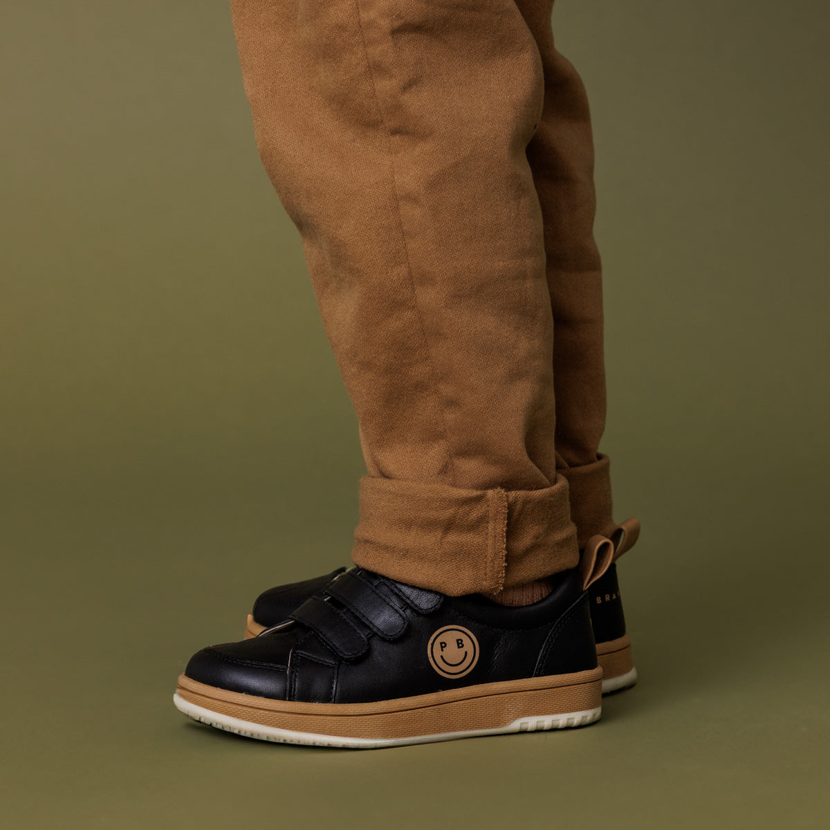 Happy Trainer - Black