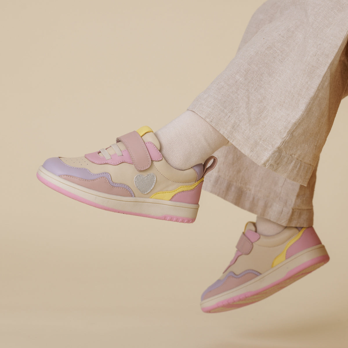 Icon Trainer - Sparkle Hearts