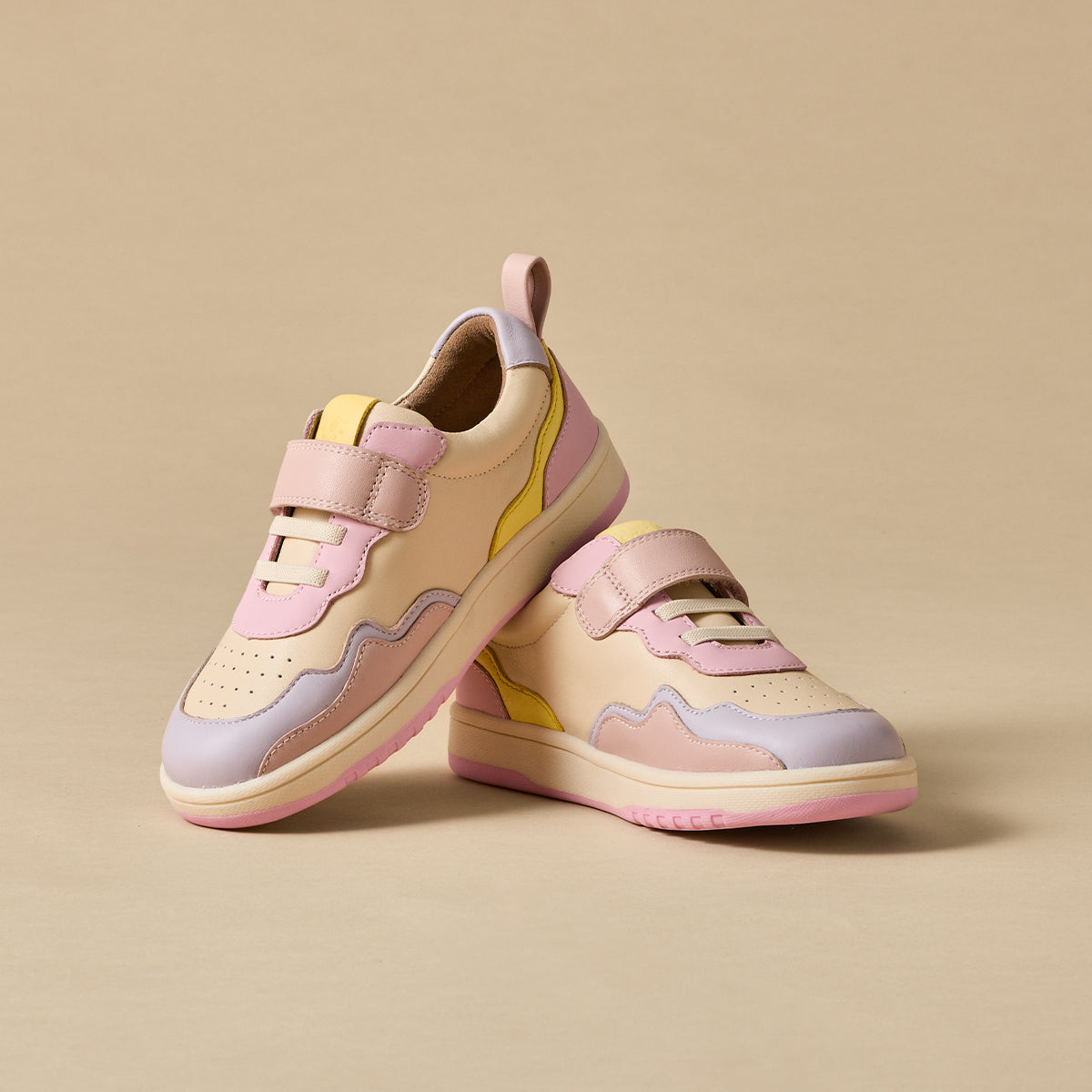 Icon Trainer - Sparkle Hearts