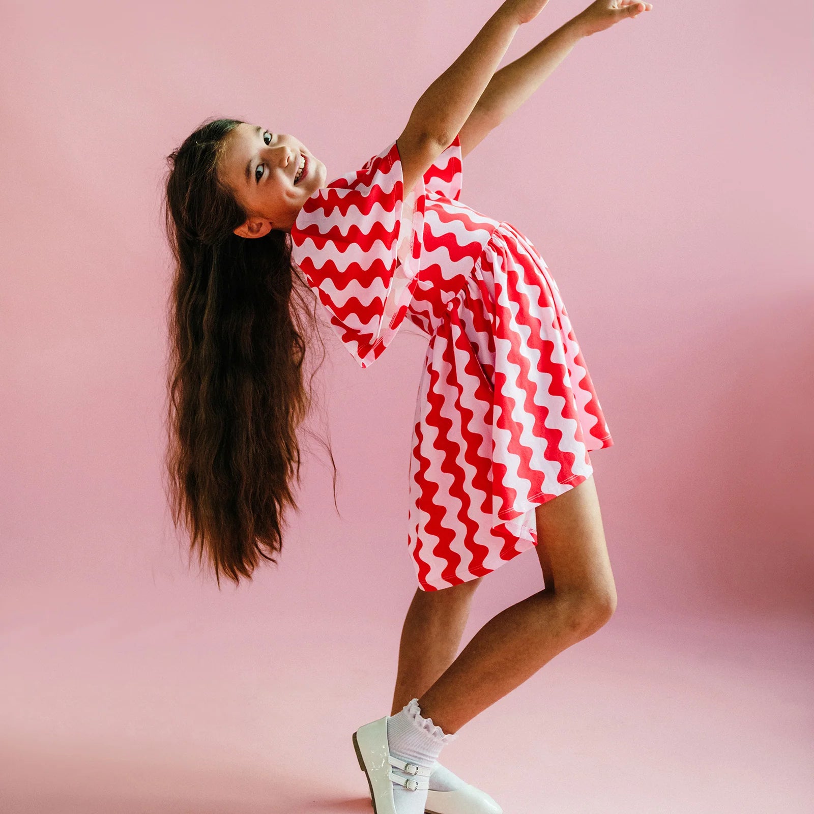 Wavy SS Holiday Dress