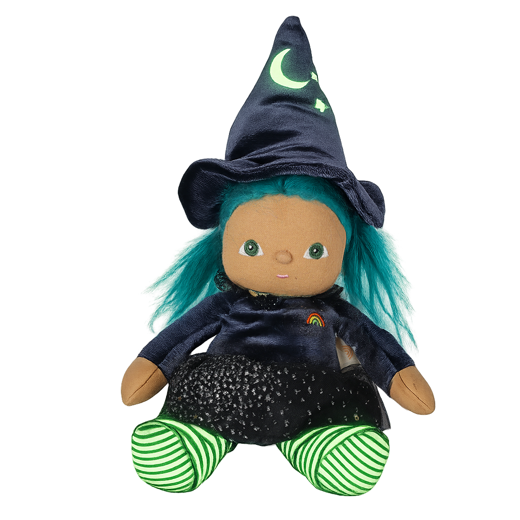 Dinky Dinkum Winnie Witch