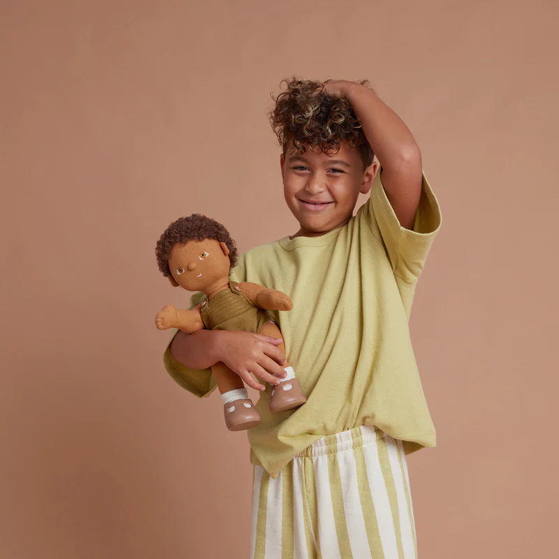 Dinkum Doll (Button)