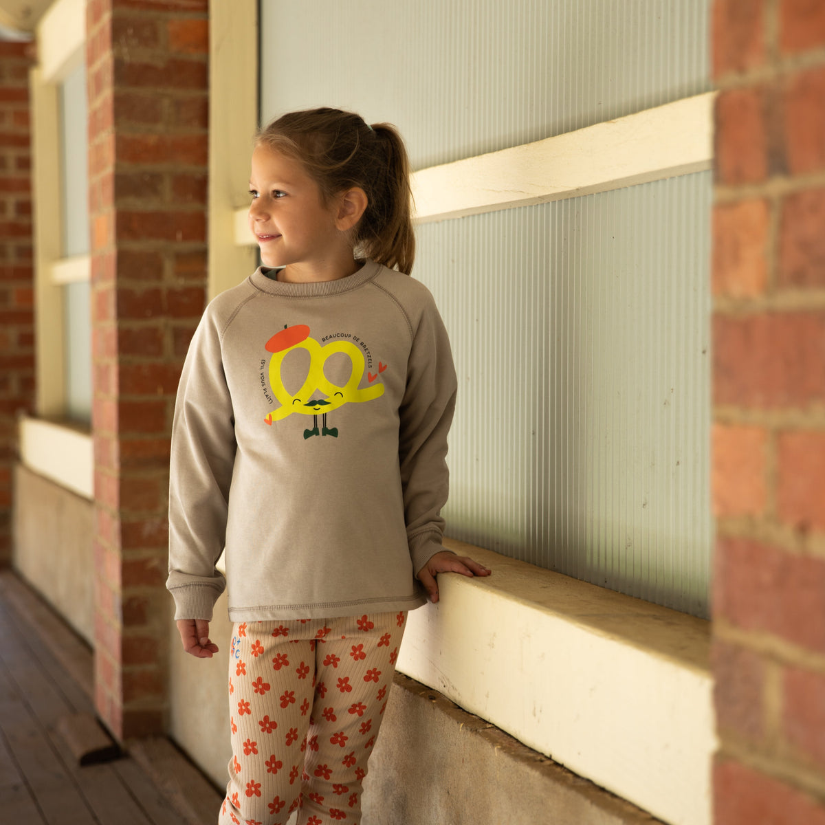 Monsieur Bretzel Sweater