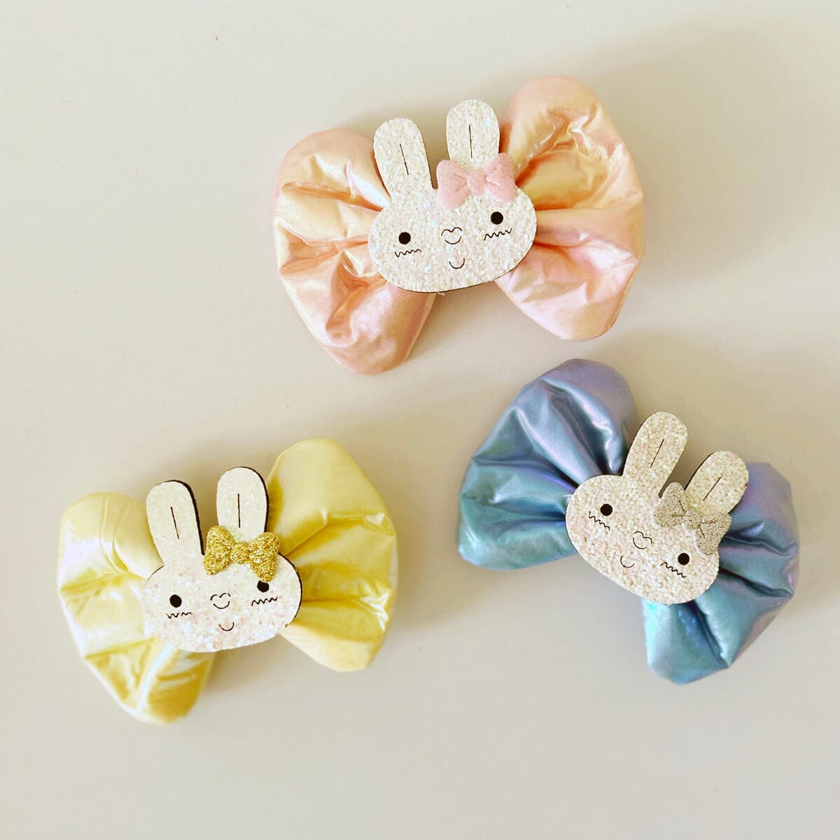 Retro Bunny Hair Clip (3 Colours)