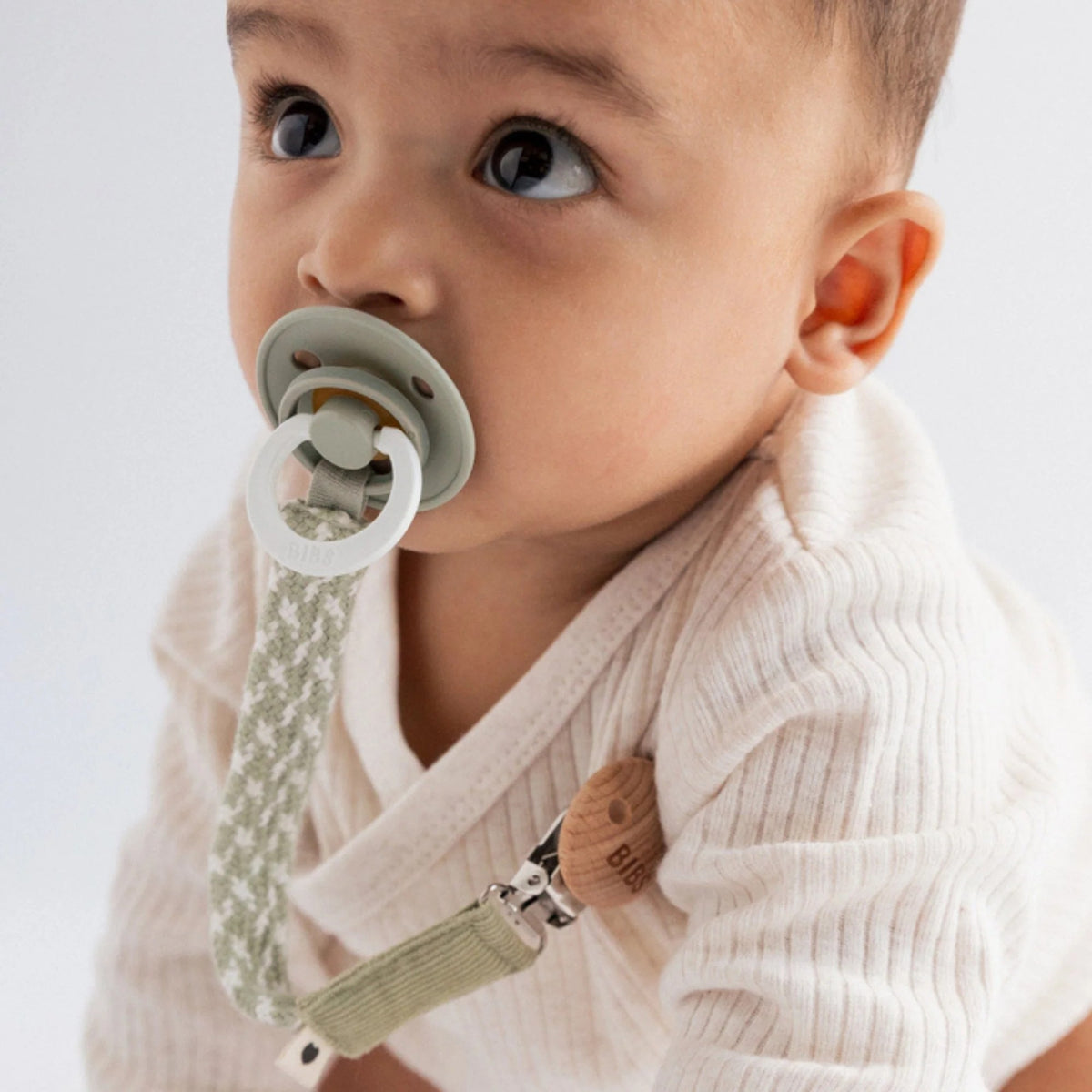 Pacifier Clip (Cloud/Iron)
