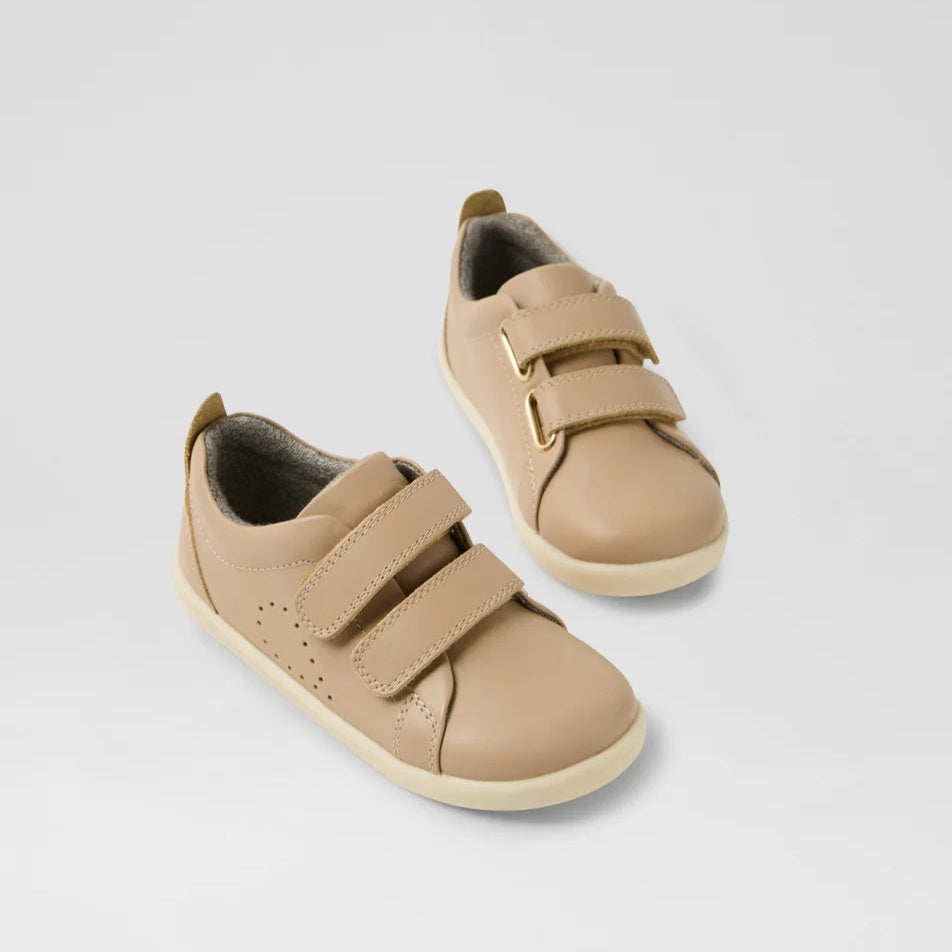 IW Grass Court (Warm Taupe)