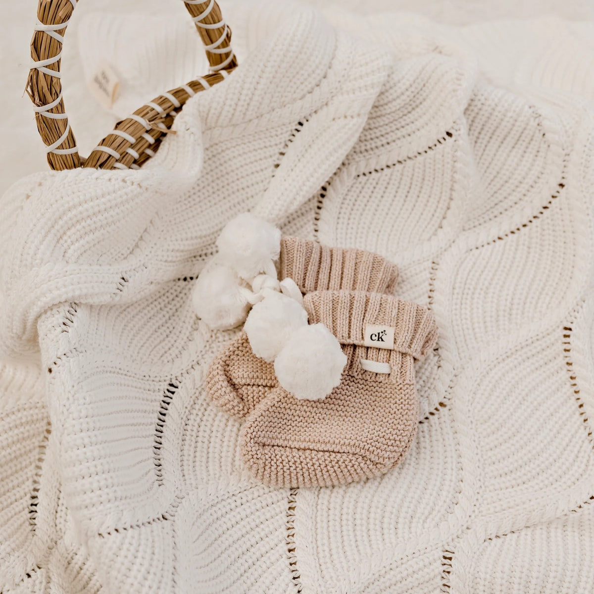Baby Knit Booties (Biscotti Poms)