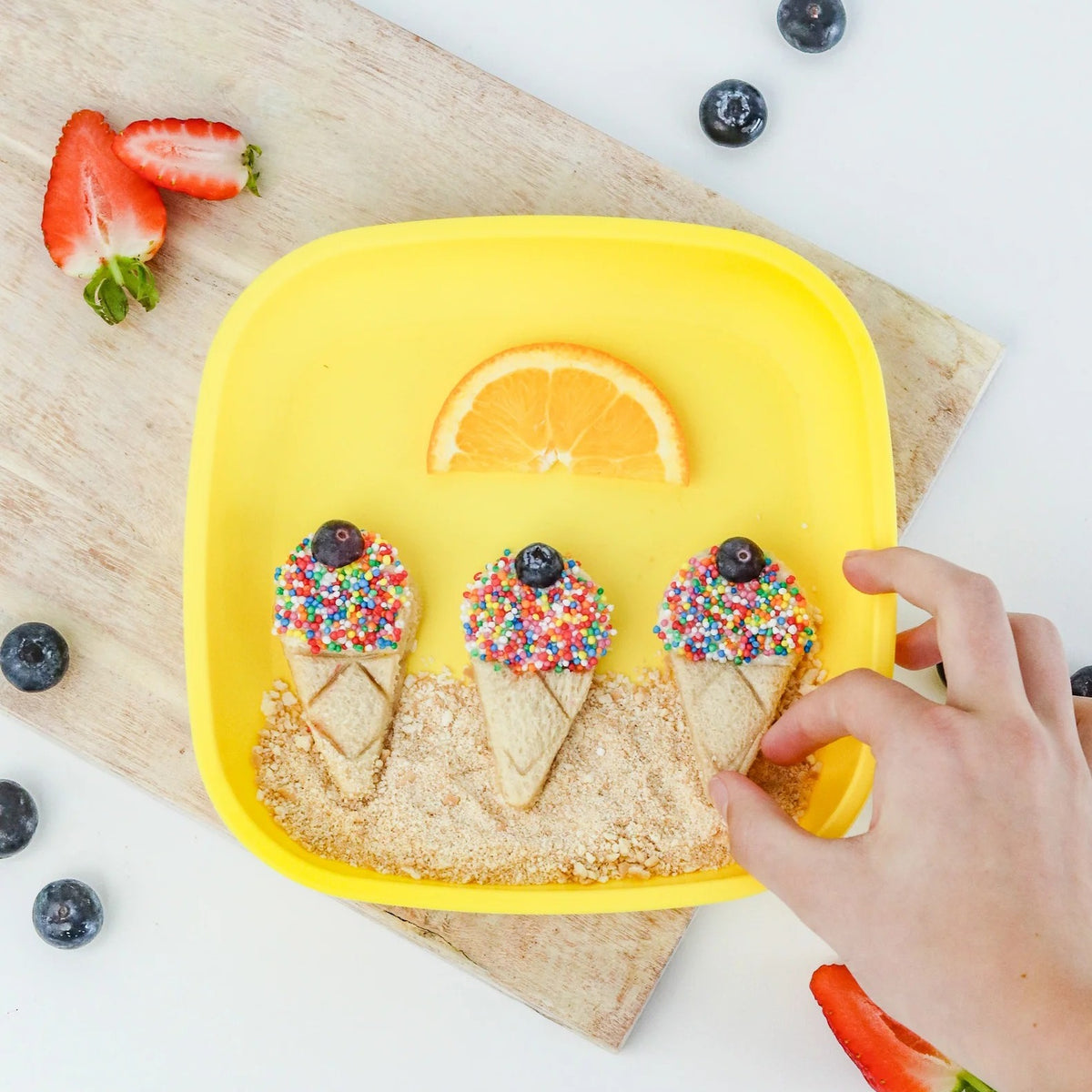 SANDWICH CUTTER - SWEETS