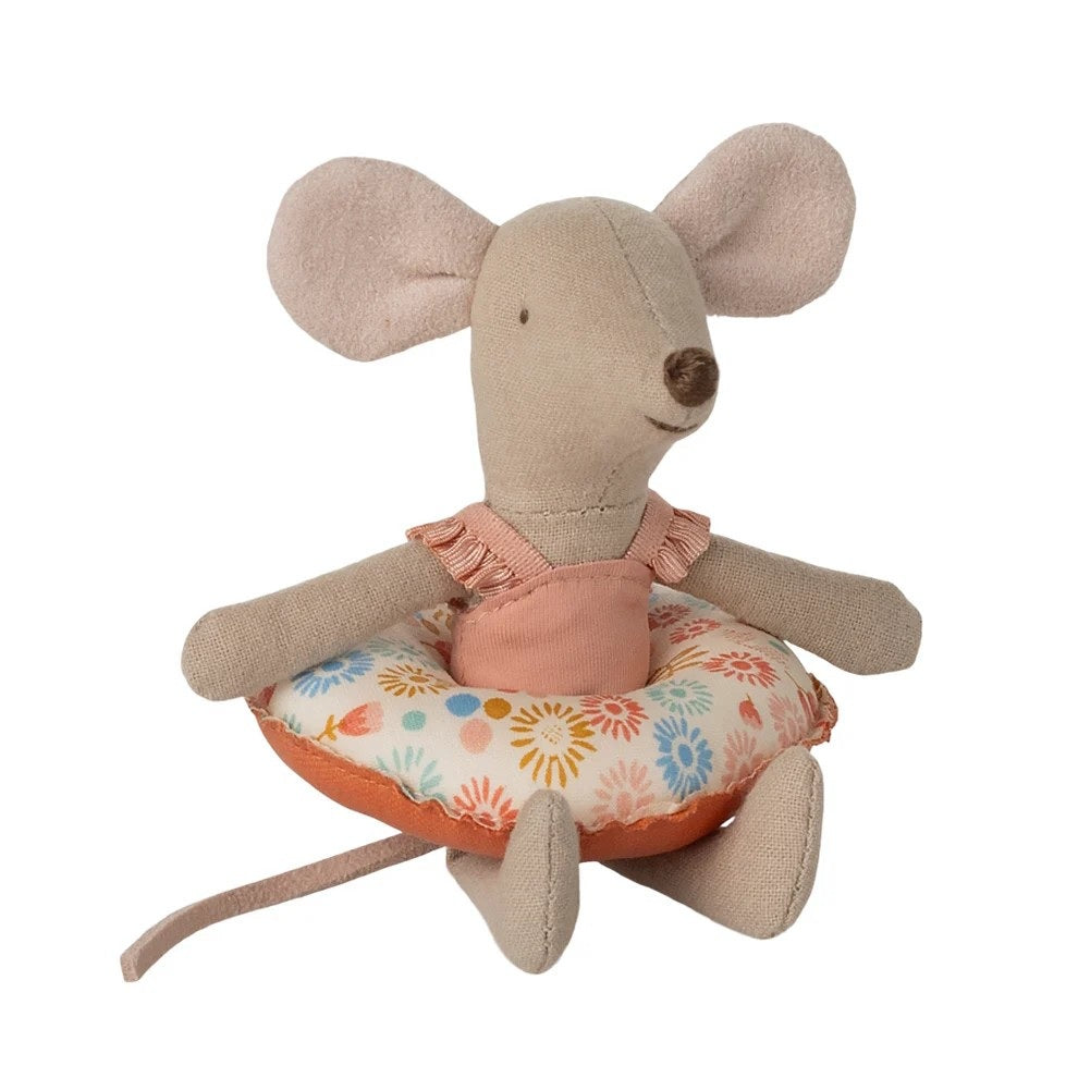 Beach Mouse Little Sister With Flower Float