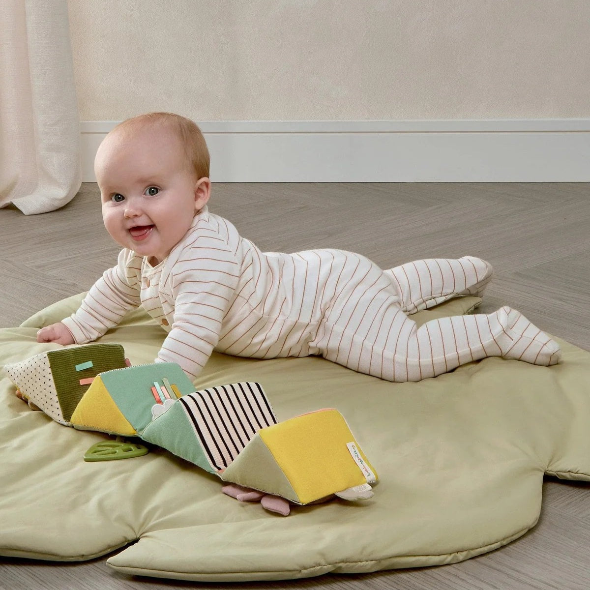 Folding Activity Cube