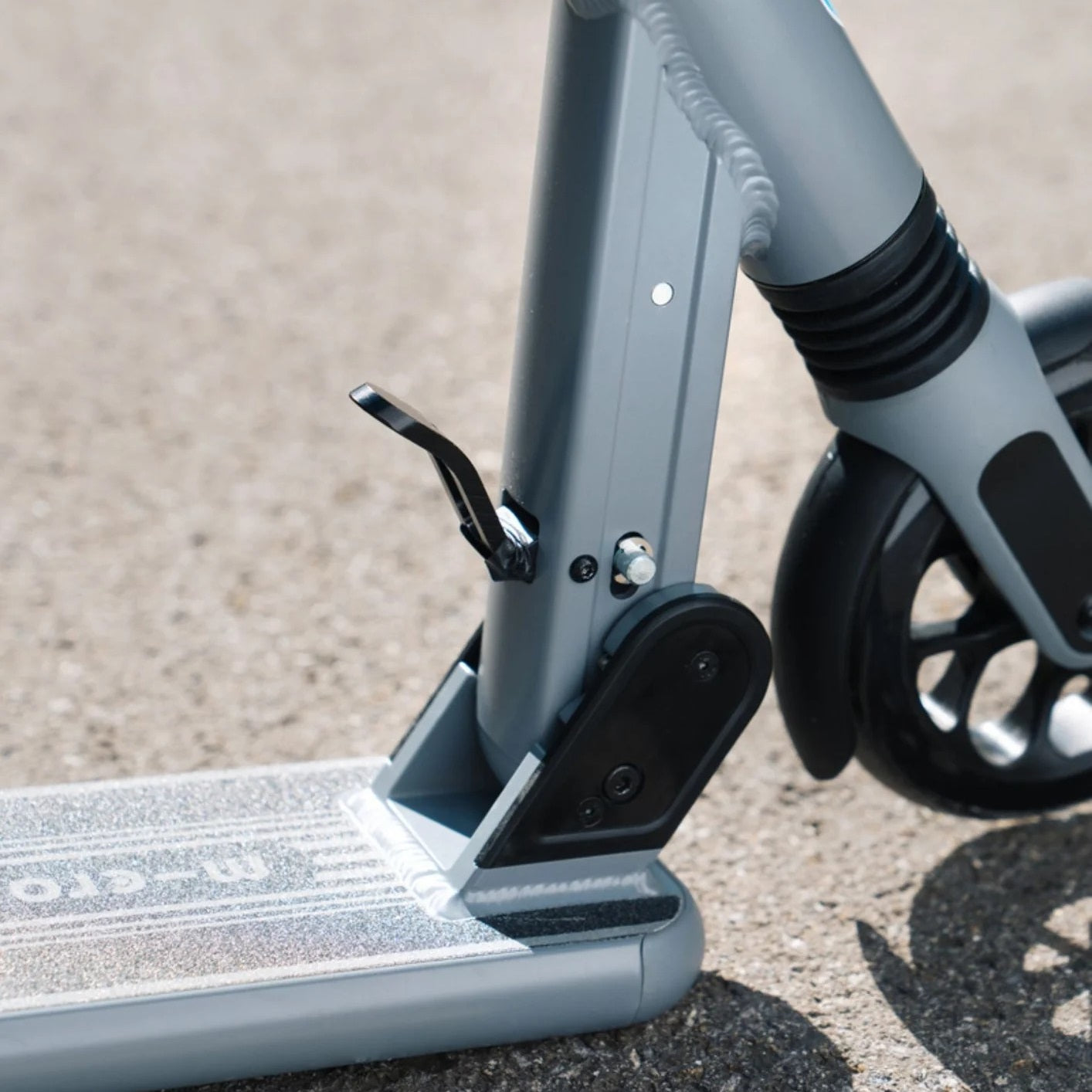 Sprite Suspension Scooter (Grey)