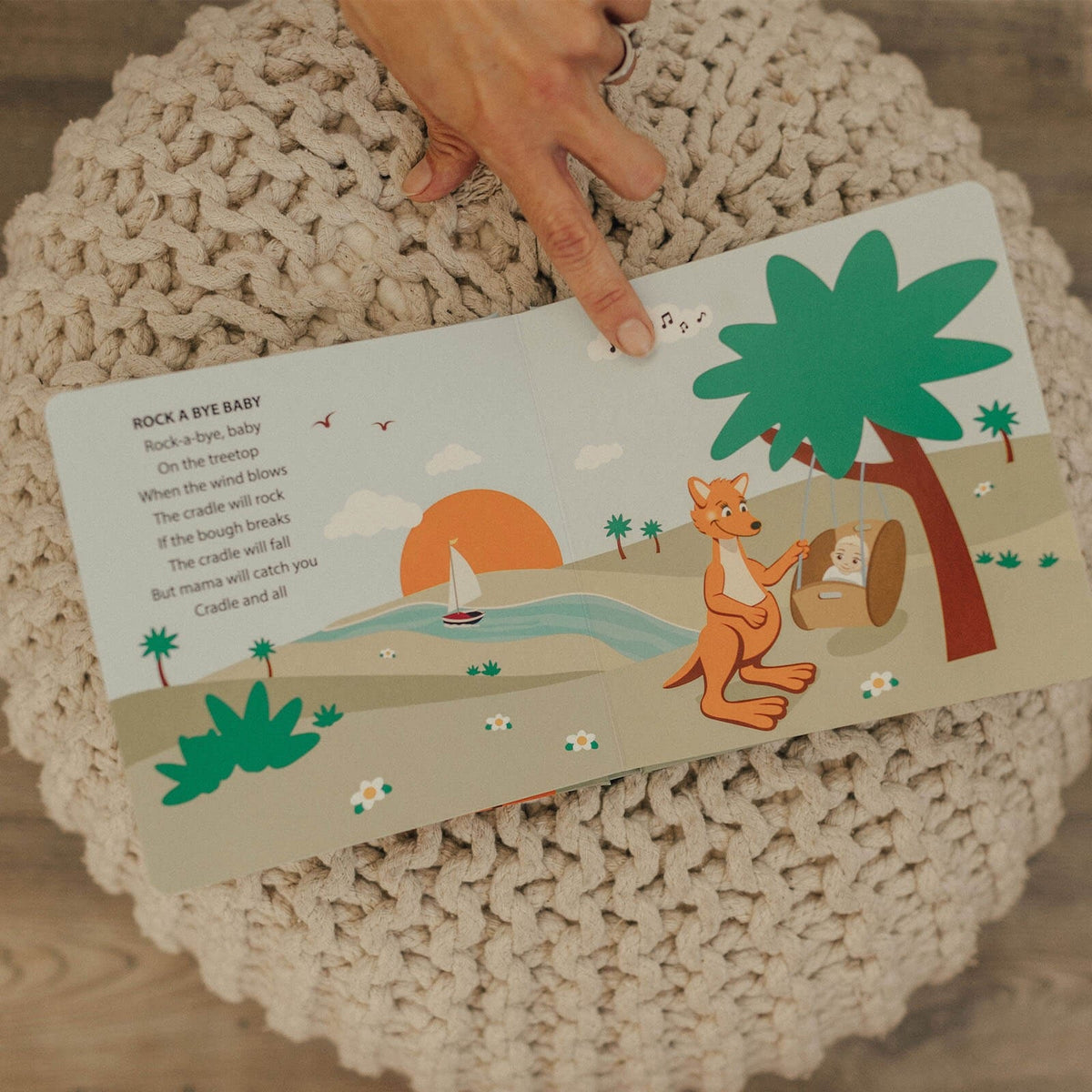 Sing With Mizzie Nursery Rhymes Sound Book