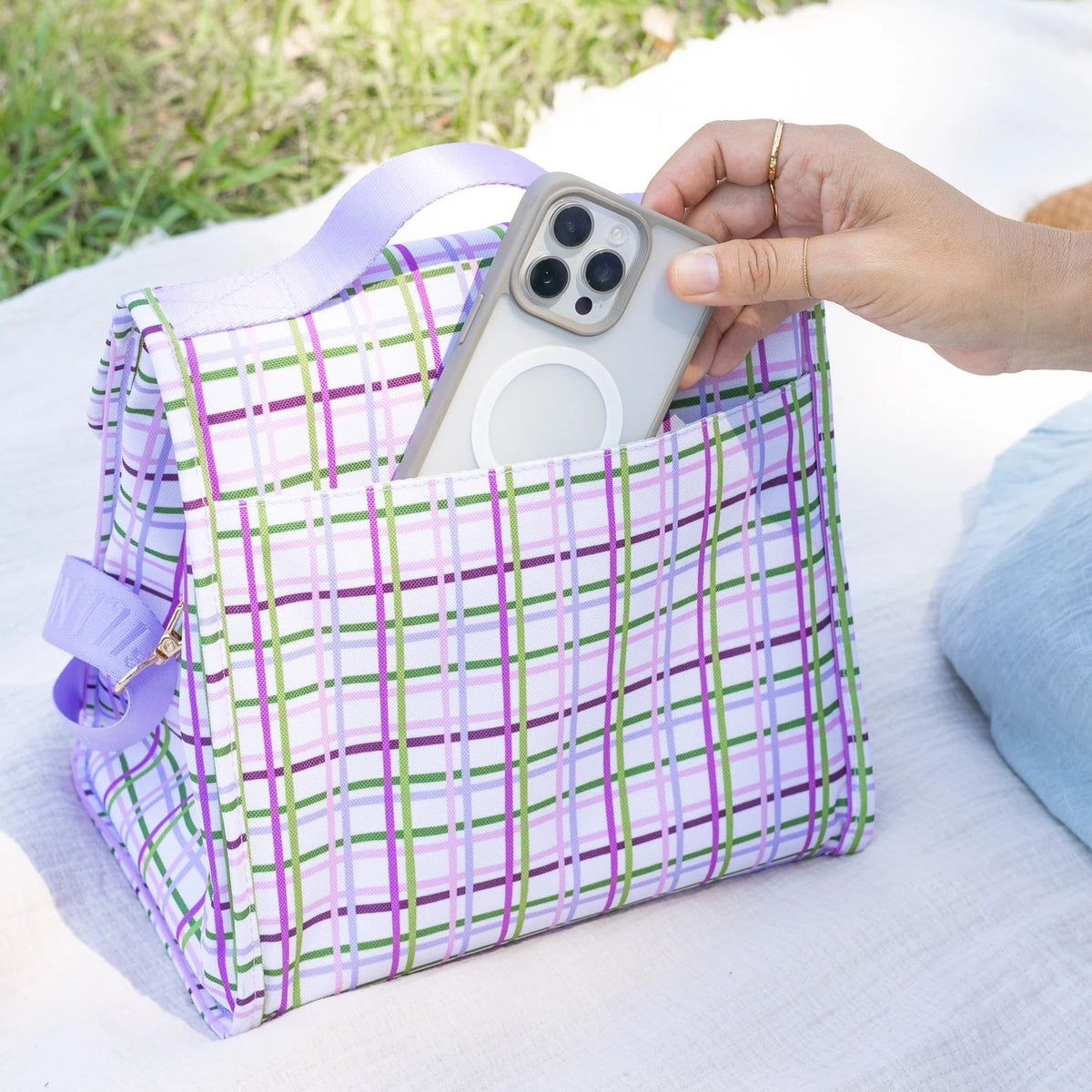 Insulated Lunch Carrier (Berry Patch)