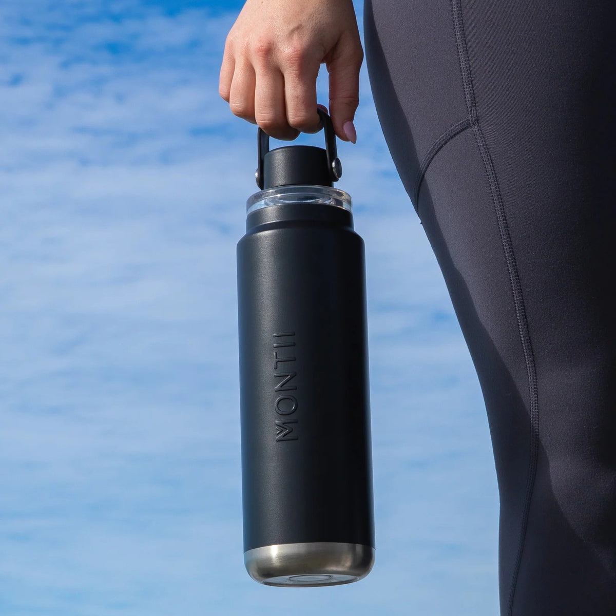 Quench Drink Bottle 700ml (Black)