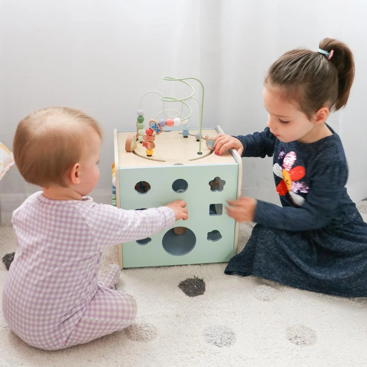 Giant Active Cube (Light Green)