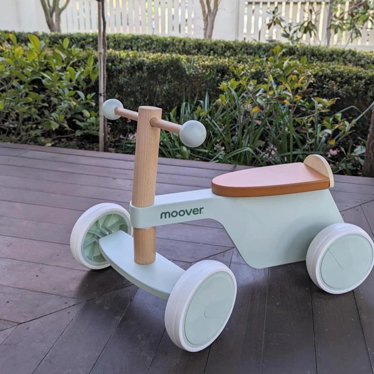 Essential Ride On Bike (Green)