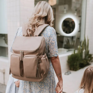 Signature Nappy Backpack (Oat Dimple)
