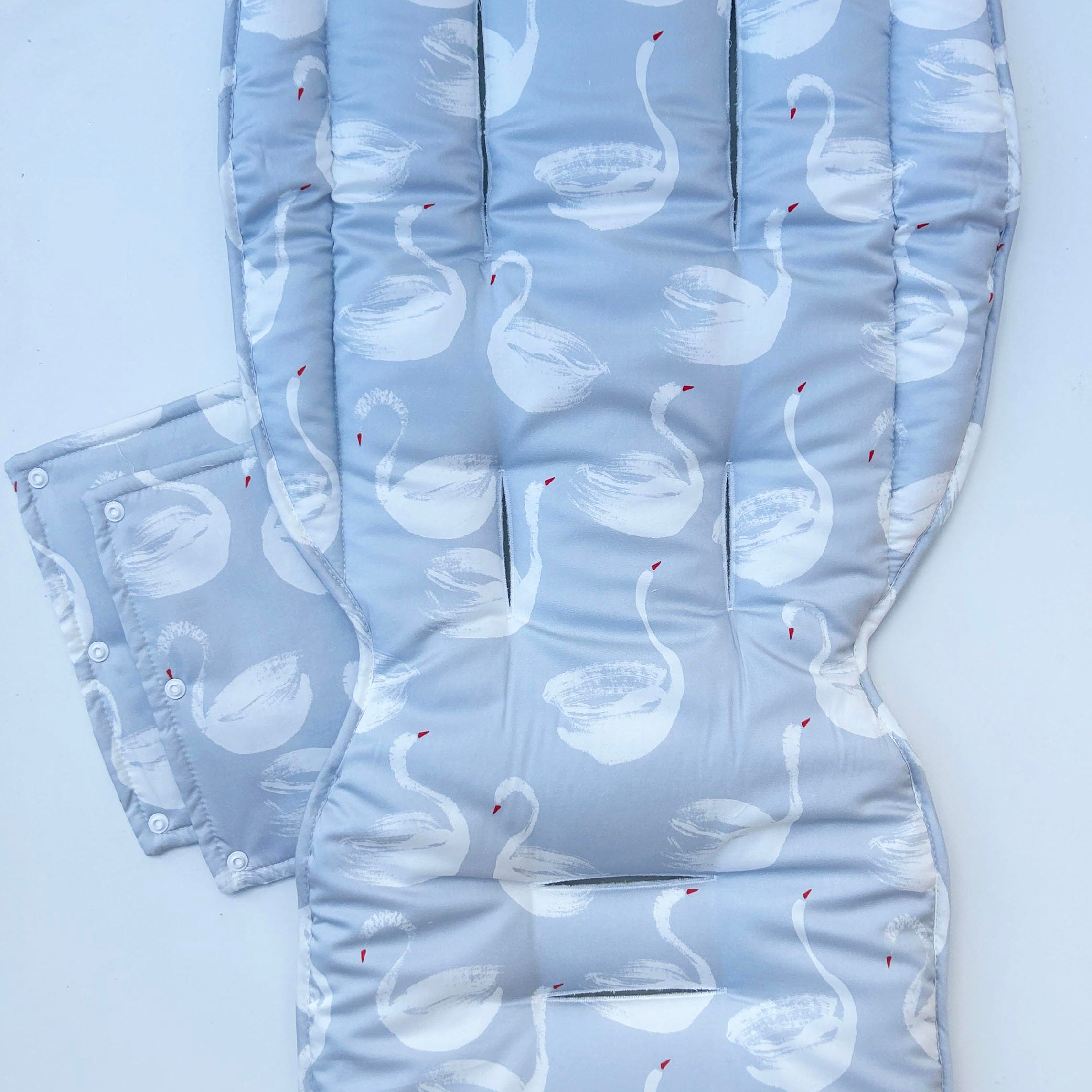 Pram Liner (Grey Swans)